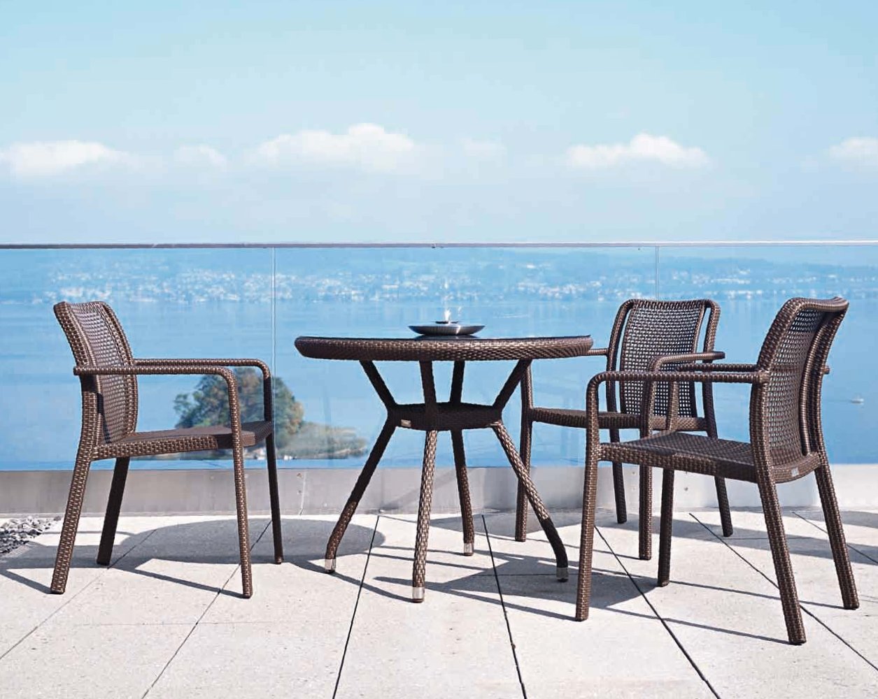 Round Rattan Dining Sets