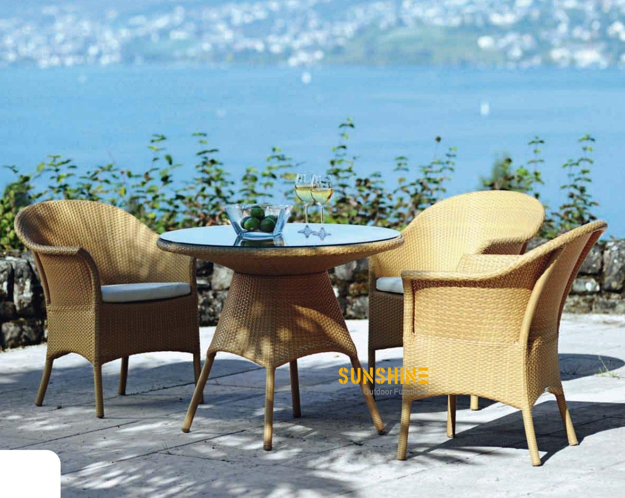 Round Rattan Dining Sets