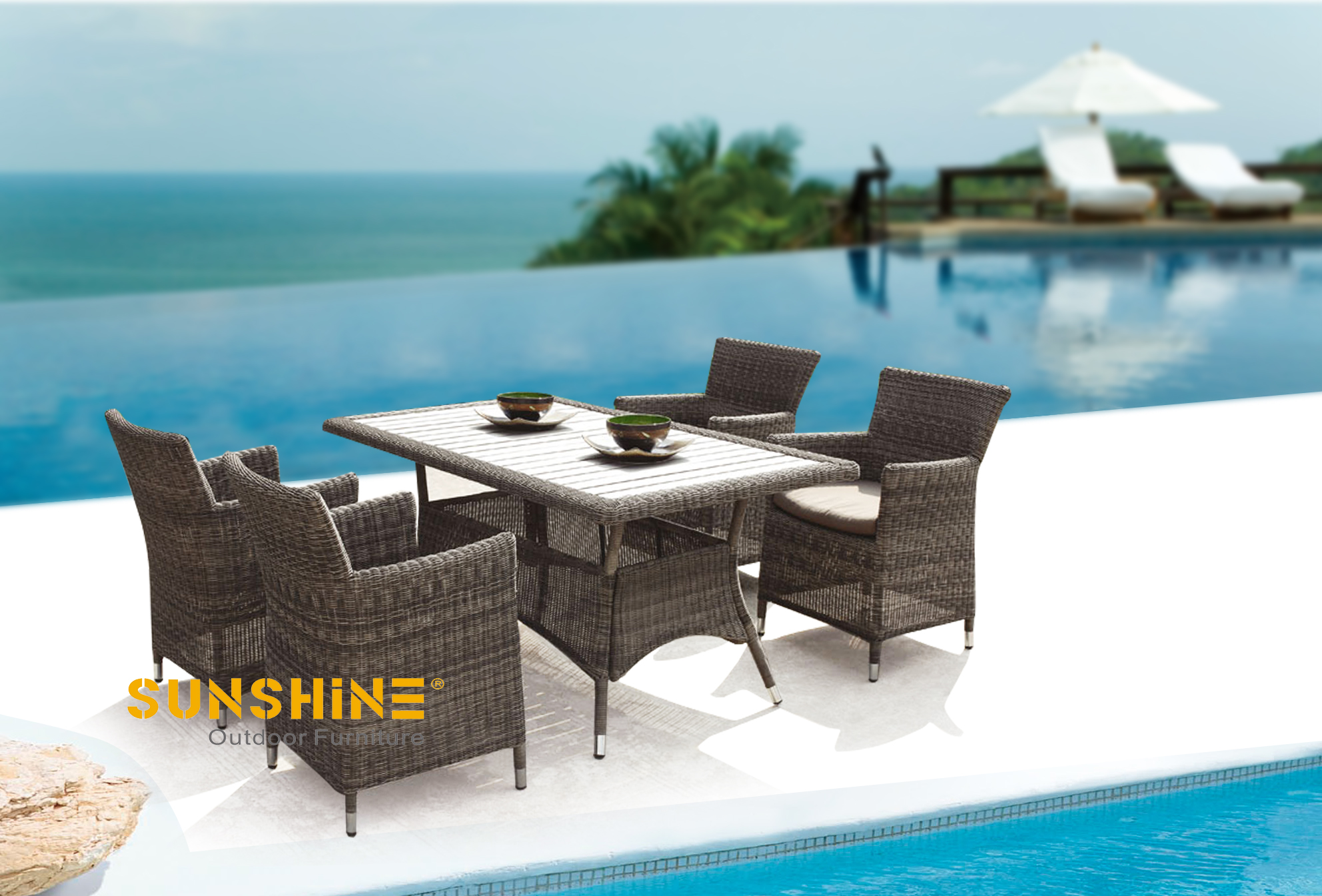 Round Rattan Dining Sets