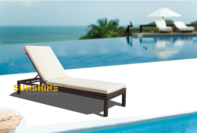 Rattan Pool lounger